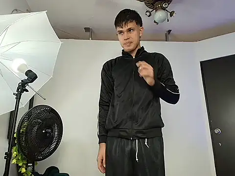 EdwinBoys online show from 05.18.26