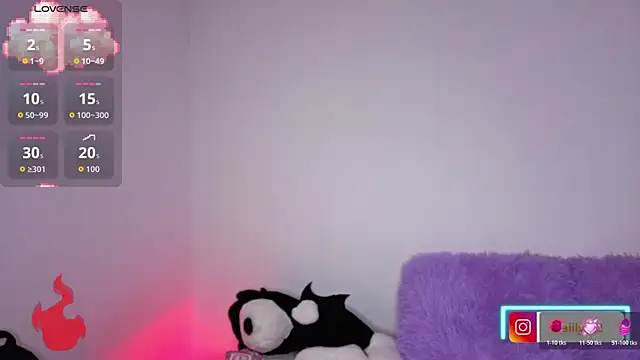 MAIILY MOON online show from 05.07.26