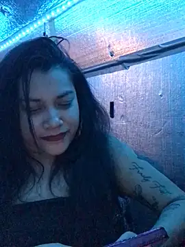 Blackwidow96 online show from 04.17.26