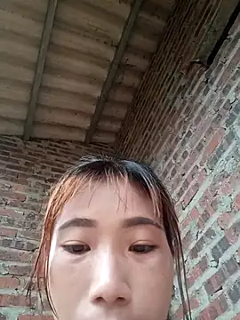 Elena Mia online show from 05.20.26