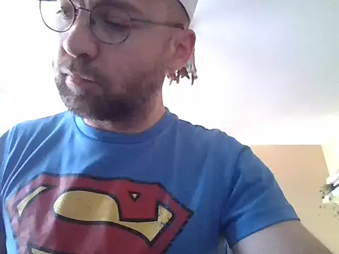 gayboyx77 online show from 04.26.26