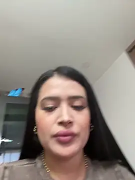 Snapshot of Sara_fun chatting on 02.19.25 Sara fun online show from 02.19.25