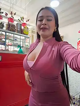 Sara fun online show from 06.21.26