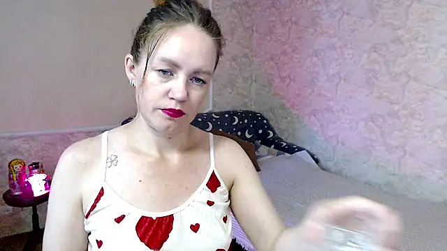 Snapshot of Fern_Lust chatting on 07.12.26 Fern Lust online show from 07.12.26