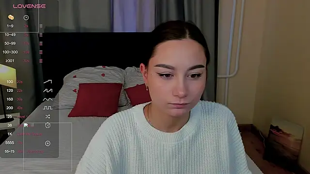 Snapshot of AndreaJohnsons chatting on 06.15.26 AndreaJohnsons online show from 06.15.26