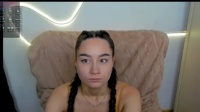 Snapshot of AndreaJohnsons chatting on 06.19.26 AndreaJohnsons online show from 06.19.26