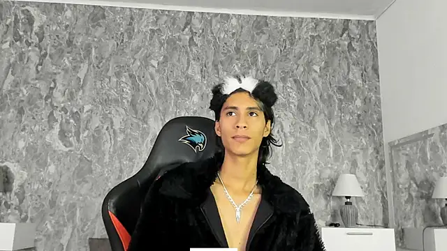 Sam Parrker online show from 04.18.26