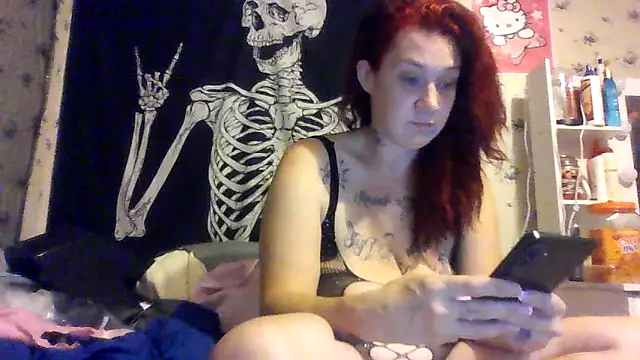 Snapshot of gagqueen2026 chatting on 05.16.26 gagqueen2026 online show from 05.16.26