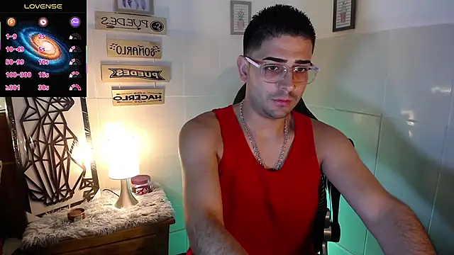 Snapshot of andders_ chatting on 04.29.26 andders online show from 04.29.26