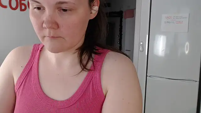 Snapshot of Nodarell chatting on 05.28.26 Nodarell online show from 05.28.26