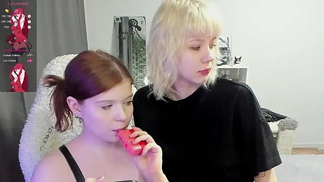 DivaDaisies online show from 04.17.26