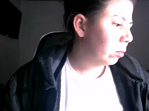 katiaerotic online show from 04.19.26