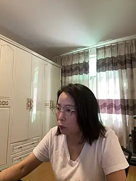 Snapshot of lisha521 chatting on 06.04.26 lisha521 online show from 06.04.26