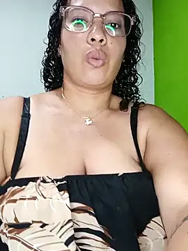 DivaCaliente1 online show from 05.12.26