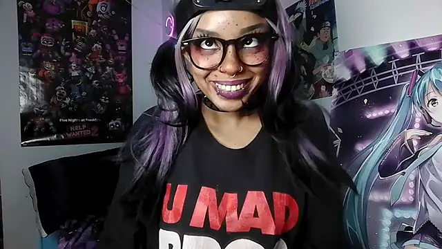 Snapshot of nerdyhotgoth chatting on 07.26.26 nerdyhotgoth online show from 07.26.26
