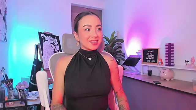 Snapshot of LilitMalkova chatting on 05.04.26 LilitMalkova online show from 05.04.26