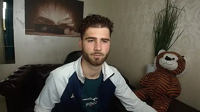 KyloEast online show from 05.11.26