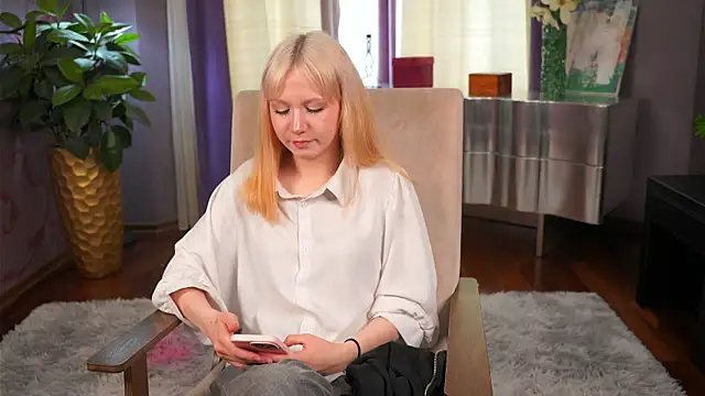 YulandaRasul online show from 04.18.26