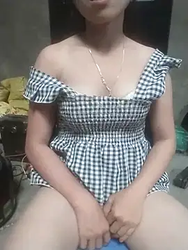 Zara-Lina online show from 04.22.26