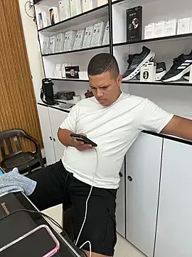 Snapshot of Patricio_02 chatting on 05.22.26 Patricio 02 online show from 05.22.26
