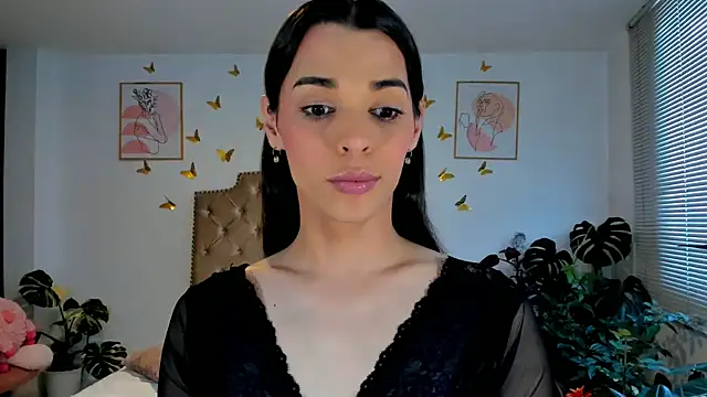 Snapshot of bella_grego chatting on 07.08.26 bella grego online show from 07.08.26