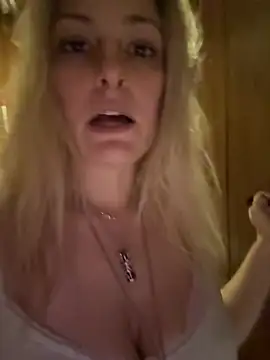 WendyVesper online show from 04.20.26