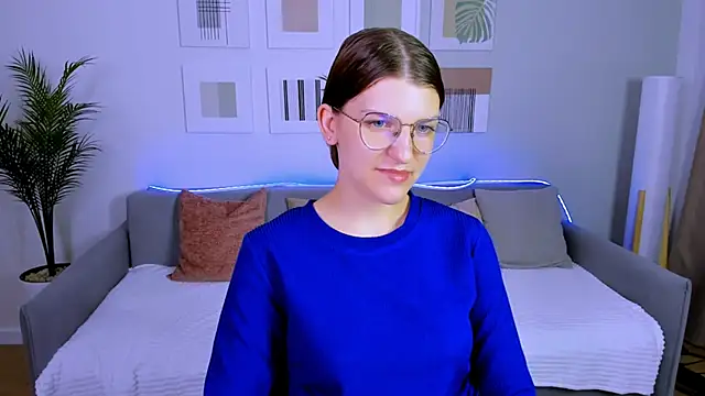 Snapshot of AnnaThorne chatting on 04.25.26 AnnaThorne online show from 04.25.26