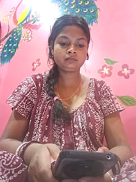 Snapshot of Simupaul001 chatting on 04.29.26 Simupaul001 online show from 04.29.26