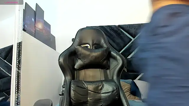 Jayden VanceJS online show from 04.25.26