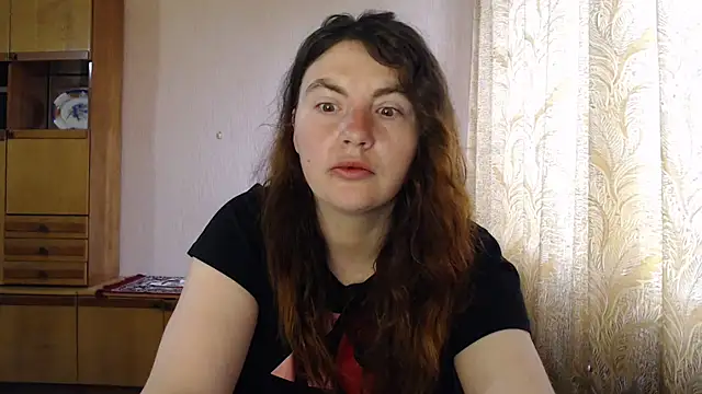 AlinaxJames online show from 04.18.26