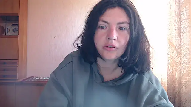 Snapshot of AlinaxJames chatting on 05.12.26 AlinaxJames online show from 05.12.26