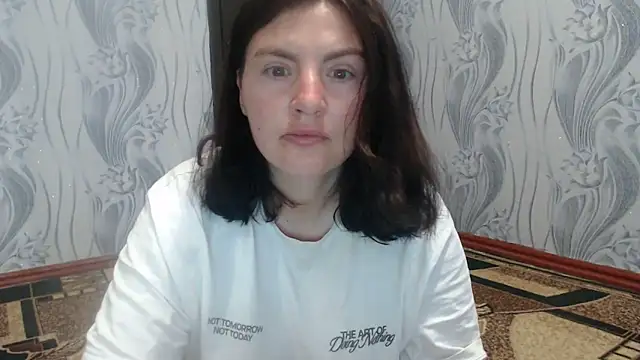 Snapshot of AlinaxJames chatting on 05.20.26 AlinaxJames online show from 05.20.26