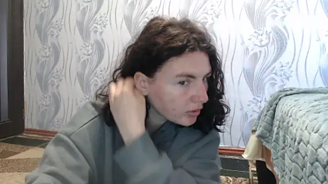 Snapshot of AlinaxJames chatting on 06.01.26 AlinaxJames online show from 06.01.26