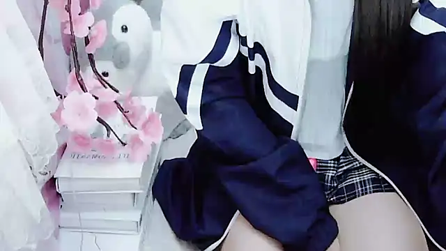 Snapshot of SexyBona chatting on 06.15.26 SexyBona online show from 06.15.26