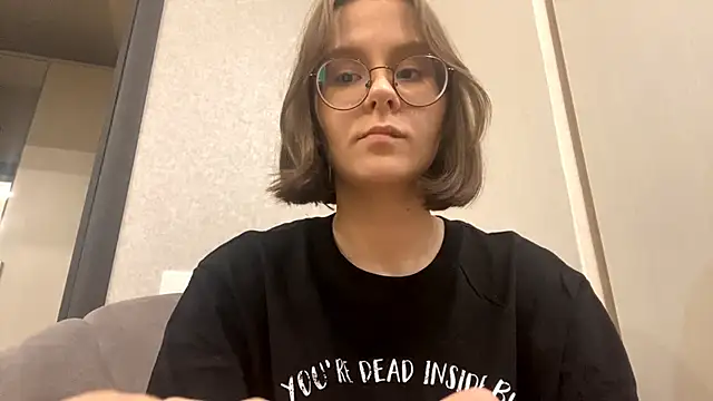 AlmaMitchell online show from 04.19.26