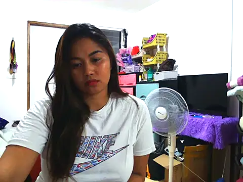 Ur Ganda online show from 05.03.26