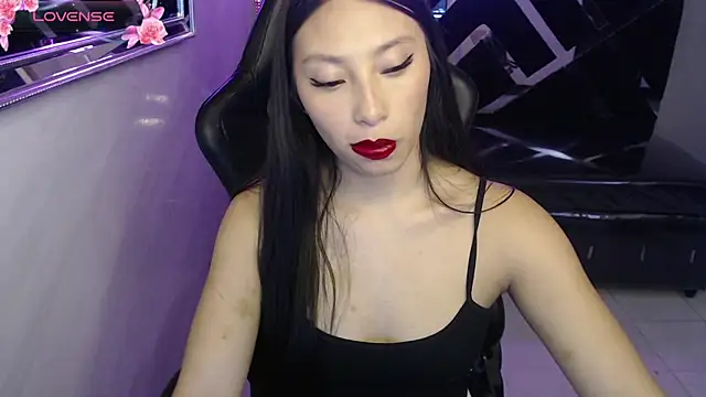 Queen Jen v online show from 05.01.26