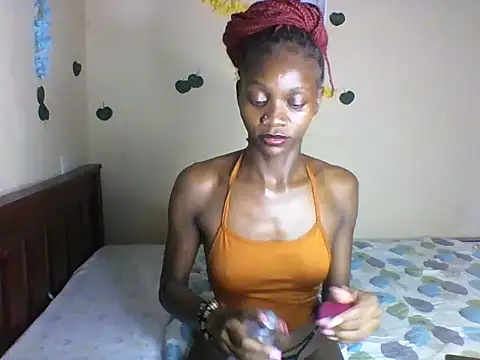 Snapshot of LunaNior chatting on 06.12.26 LunaNior online show from 06.12.26
