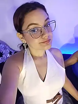 Snapshot of Evaa_02 chatting on 07.20.26 Evaa 02 online show from 07.20.26
