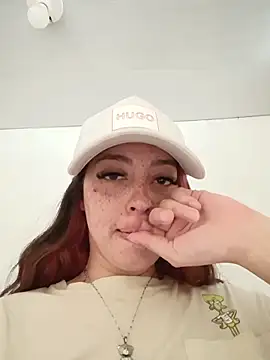 Snapshot of sadashi_moon_ofice chatting on 05.19.26 sadashi moon ofice online show from 05.19.26