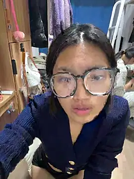 qiqi202602 online show from 04.25.26