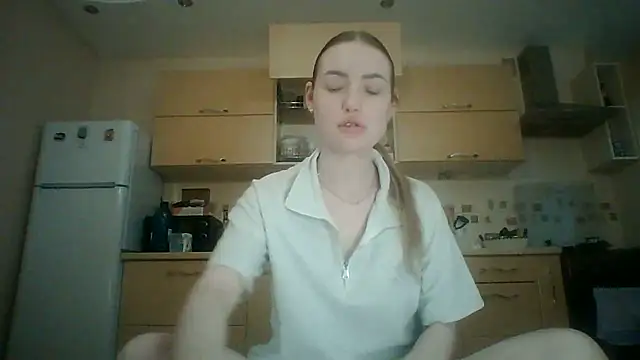 Lisanta online show from 07.08.26