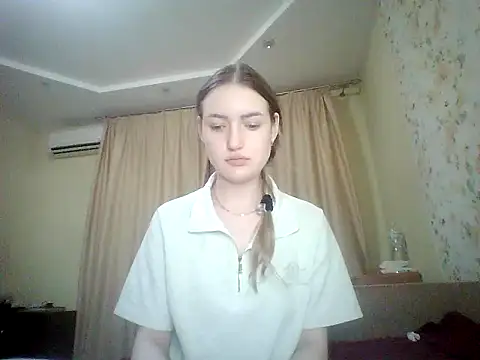 Lisanta online show from 07.28.26
