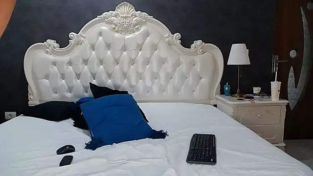 MeghanLoft online show from 07.14.26