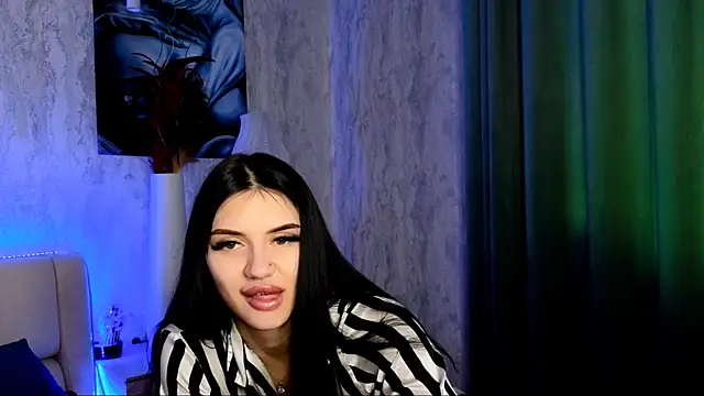 Holly Beck online show from 05.28.26