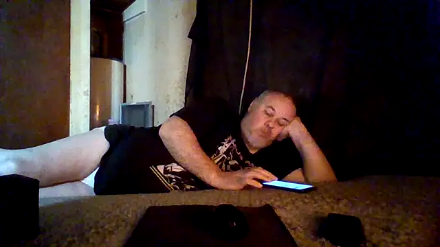 Nightshade1195 online show from 06.04.26