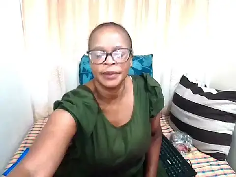 Ebony Bloom69 online show from 05.24.26