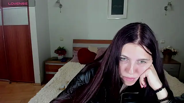 MaryRapunzel online show from 05.14.26