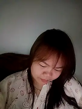 Snapshot of Truxcy1 chatting on 05.02.26 Truxcy1 online show from 05.02.26