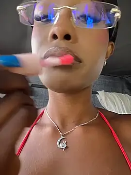 CocoaLuxeXXX online show from 06.29.26